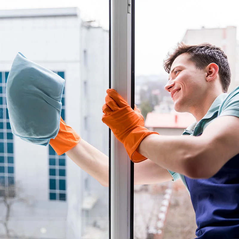 Tips for Maintaining Clean Windows Year-Round in Edinburgh